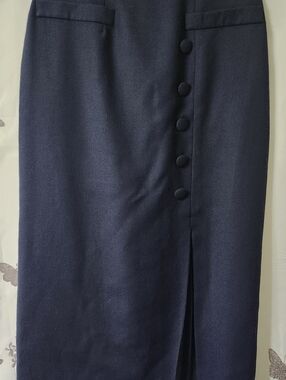Alliage Vintage Pure Wool Navy Skirt With Button Accent
